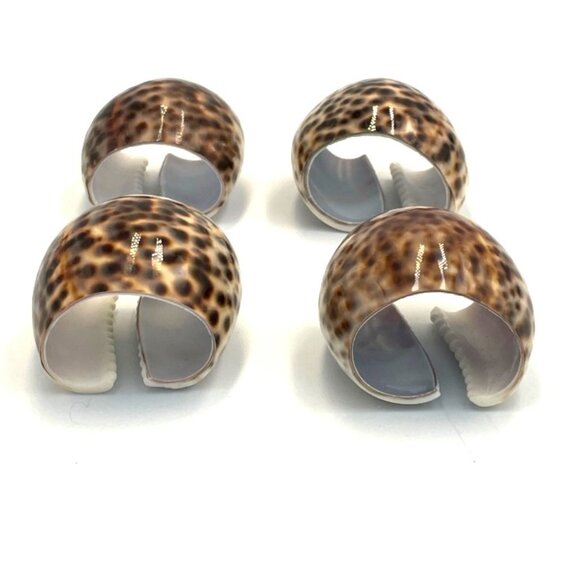 Tiger Cowrie Seash Napkin Rings Holders Set of 4 Ocean Nautical Coastal - Picture 2 of 3